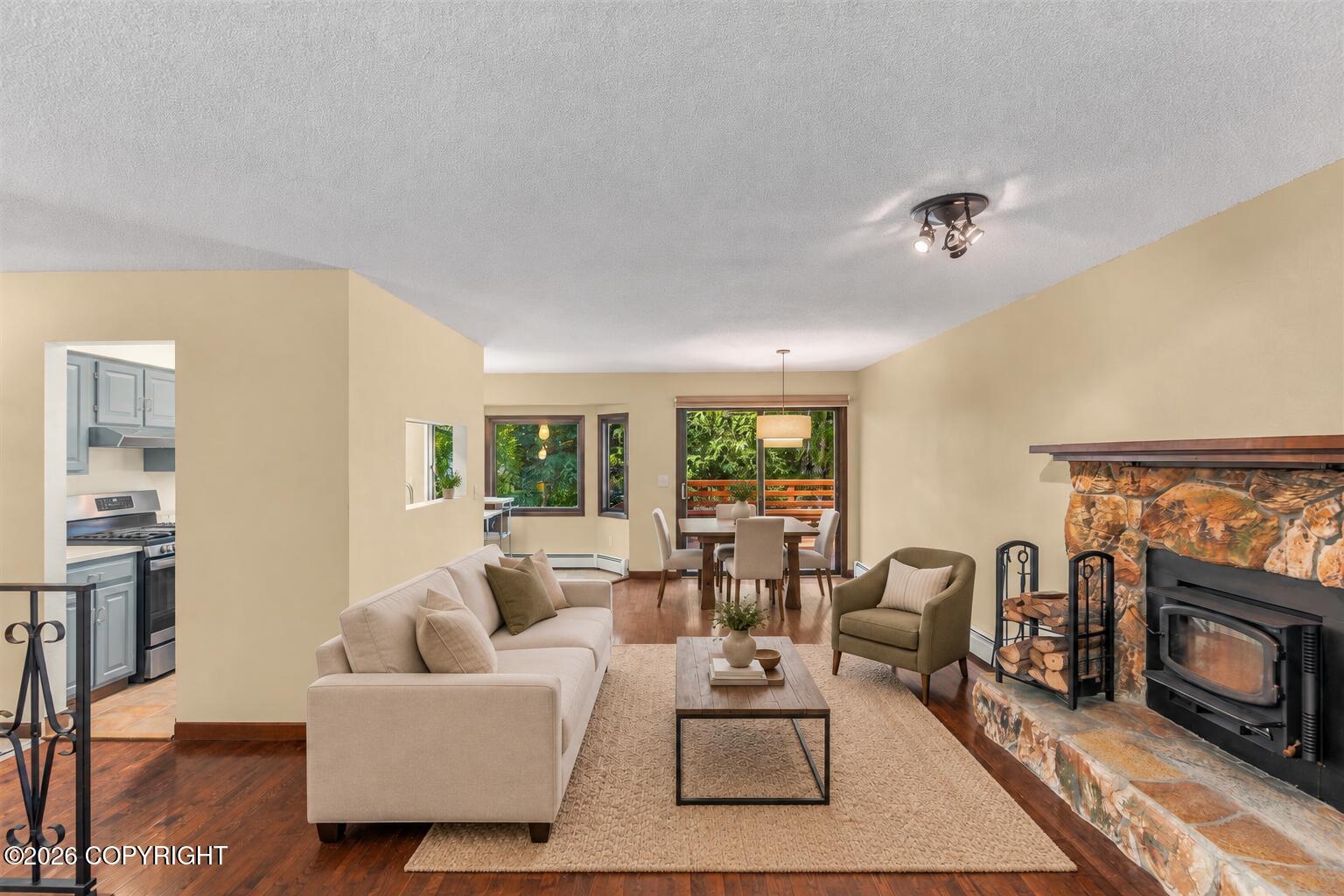 3820 Eastway Loop Property Photo 8