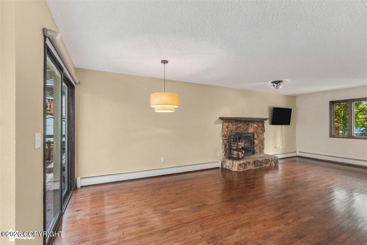 3820 Eastway Loop Property Photo 10