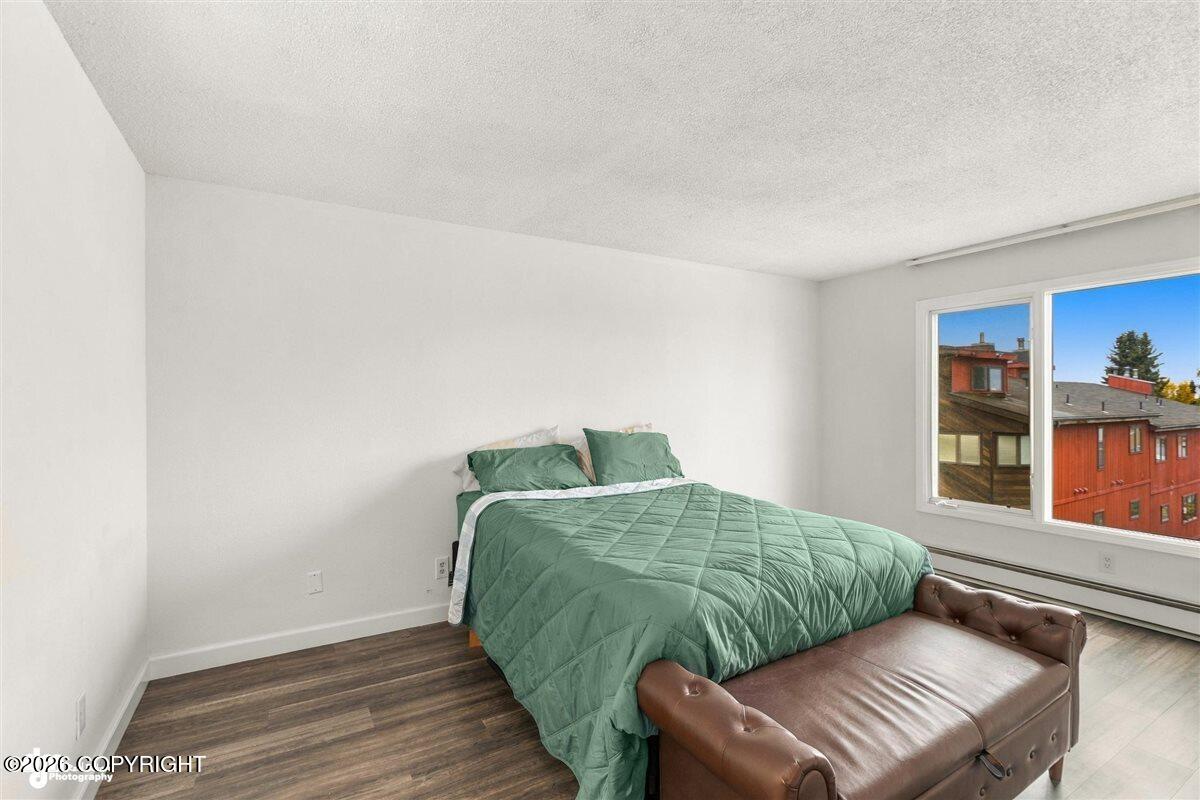 1300 W 7th Avenue 405 Property Photo 16