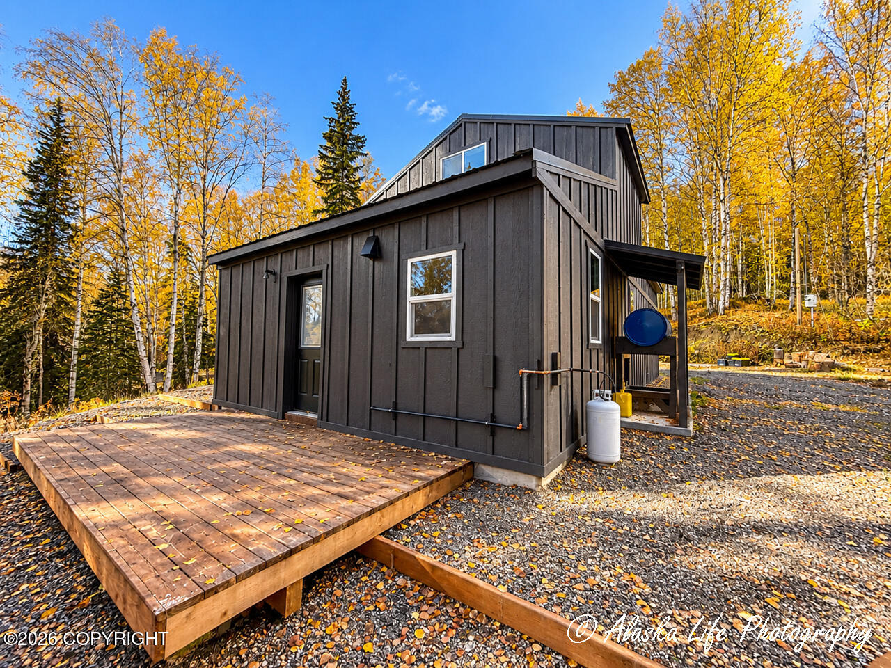 1405 Justin Drive Property Photo 5