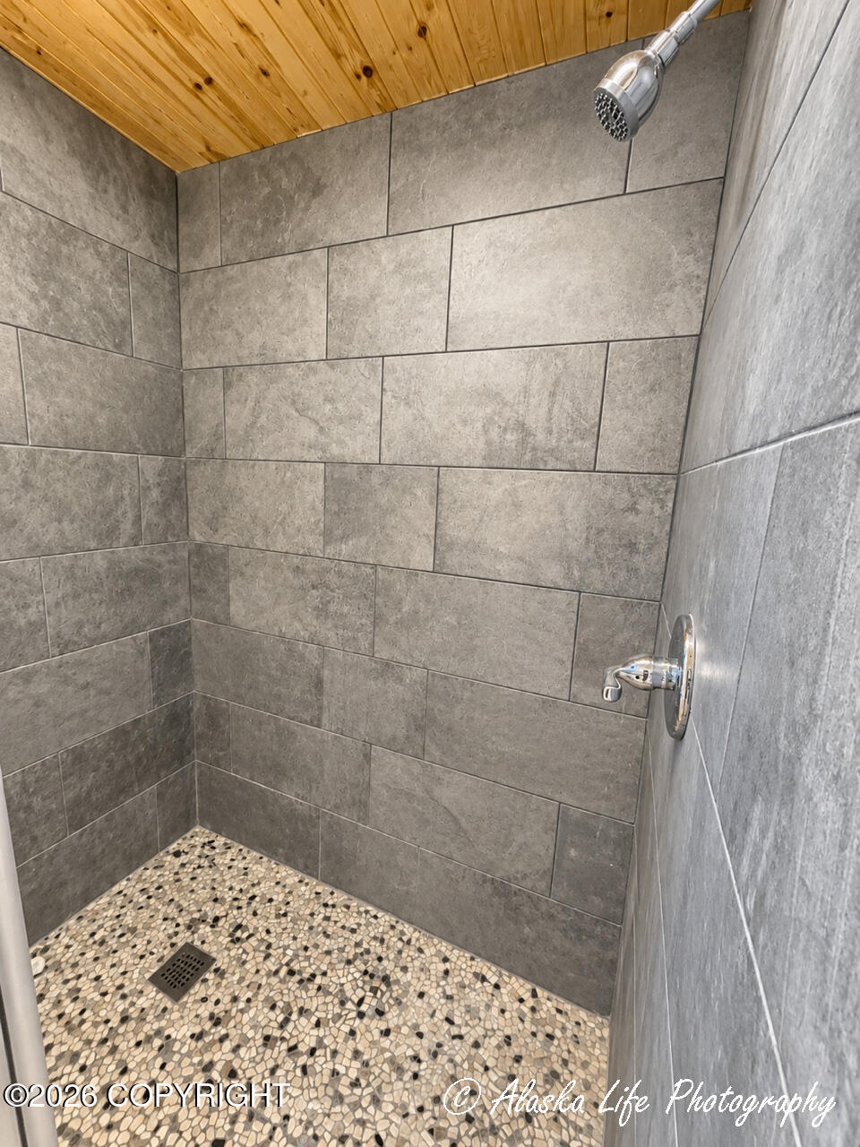 1405 Justin Drive Property Photo 11