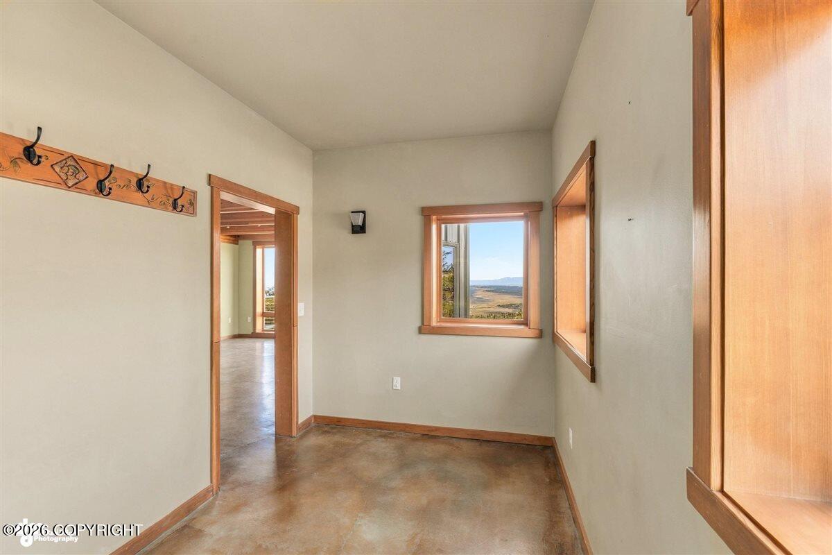 18700 England Circle Property Photo 4