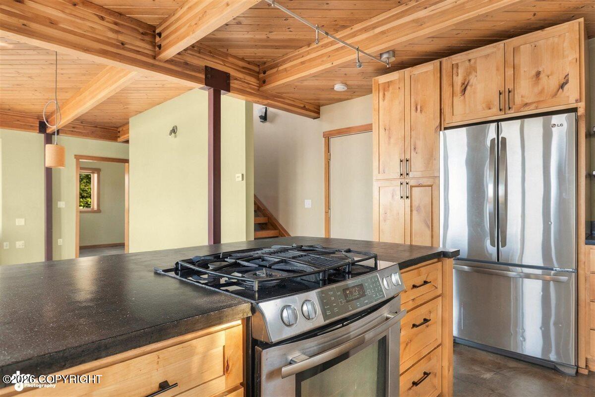 18700 England Circle Property Photo 11