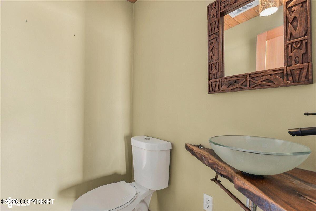 18700 England Circle Property Photo 15