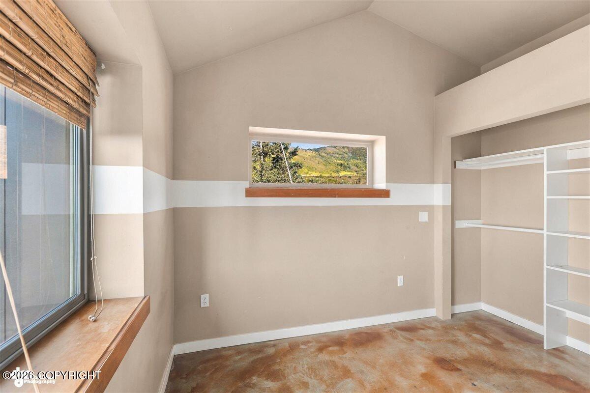 18700 England Circle Property Photo 19