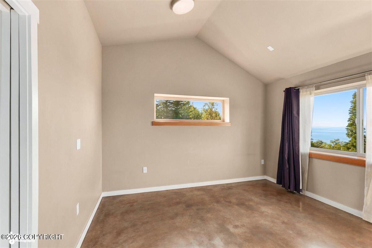 18700 England Circle Property Photo 22