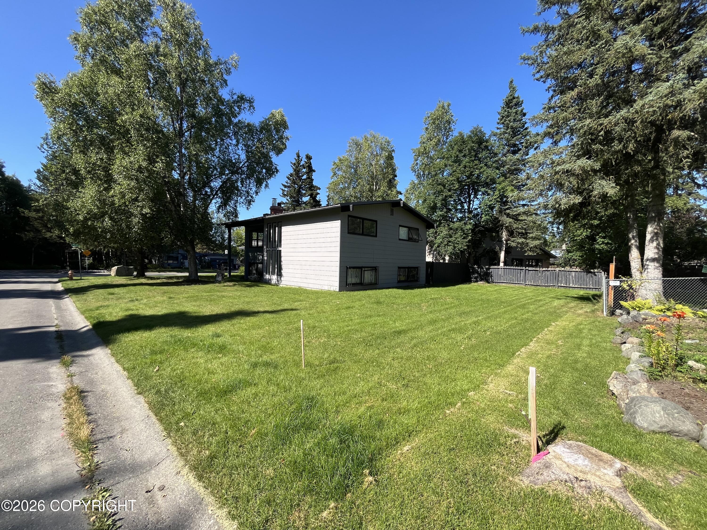 3580 Standford Drive Property Photo 5