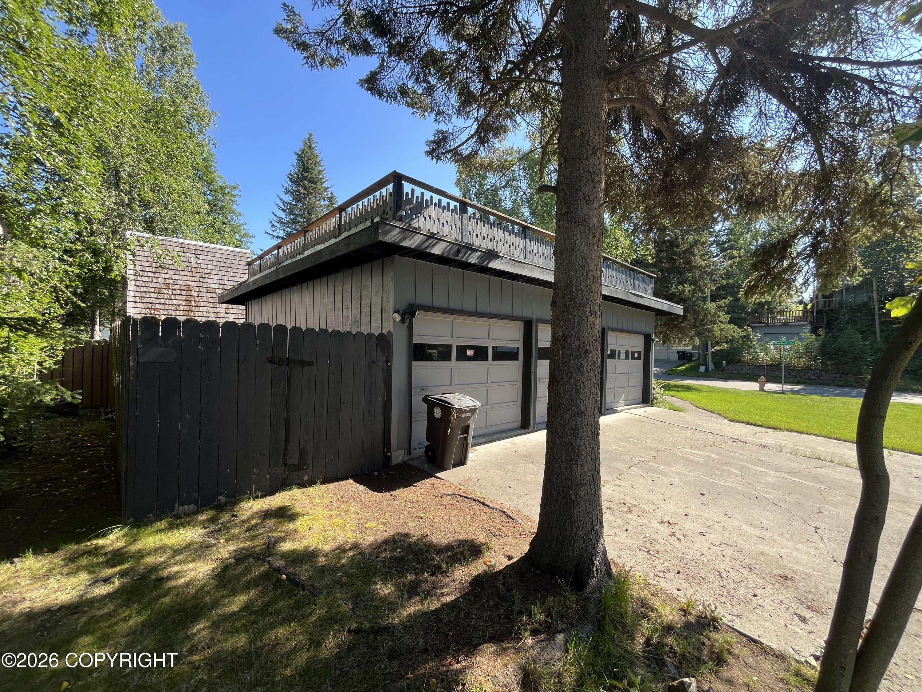 3580 Standford Drive Property Photo 14