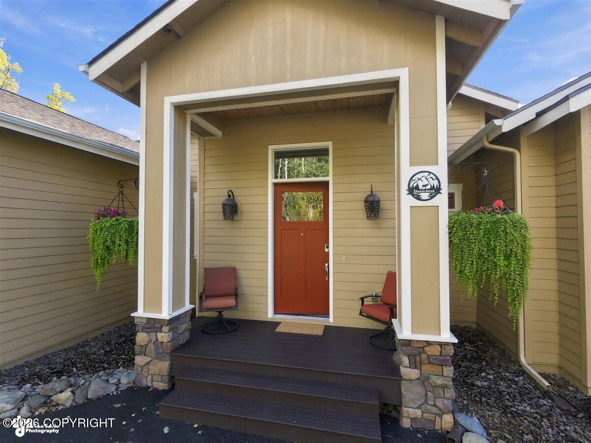 27233 Vantage Avenue Property Photo 3