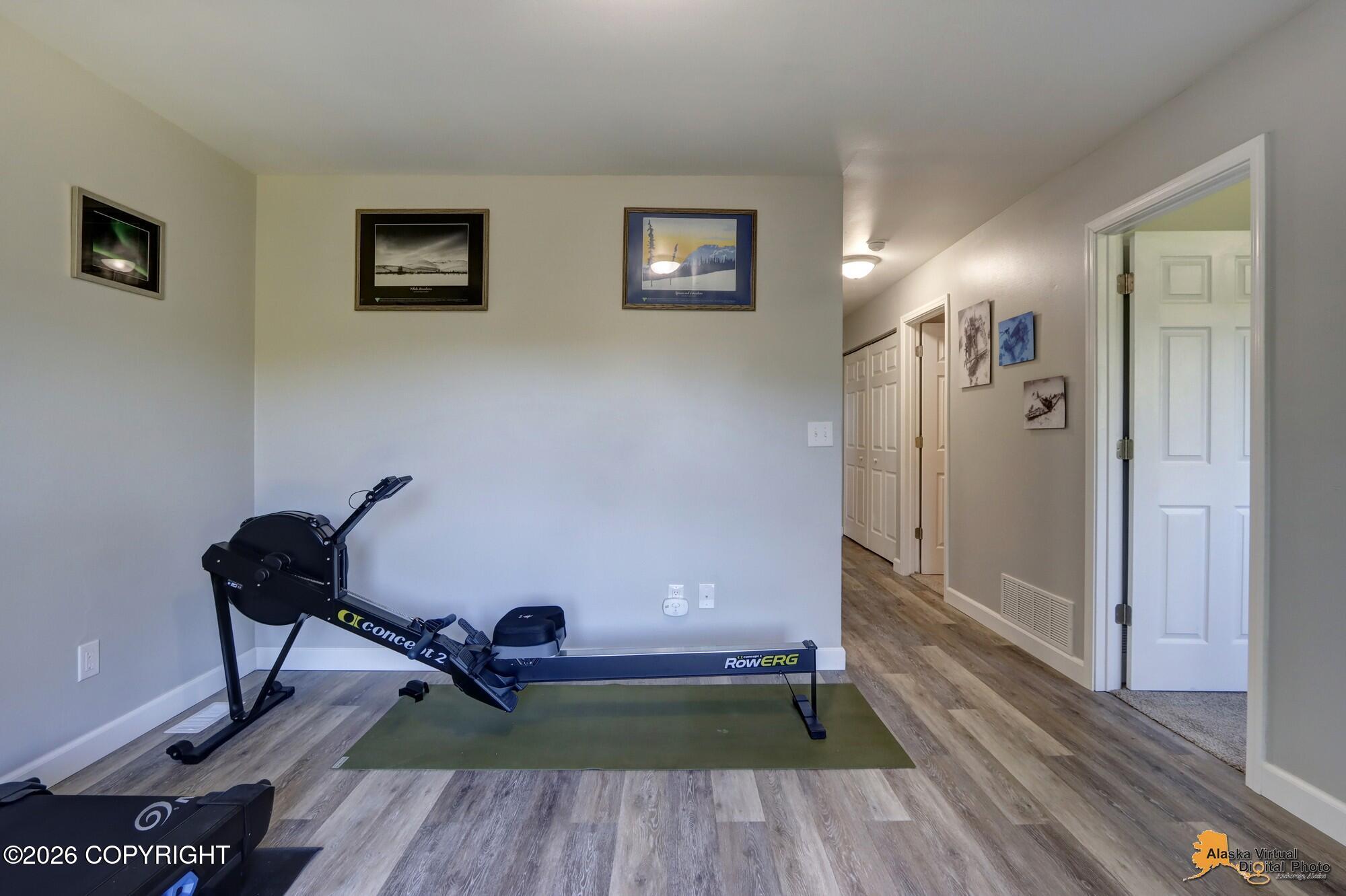 8736 Cross Pointe Loop Property Photo 25