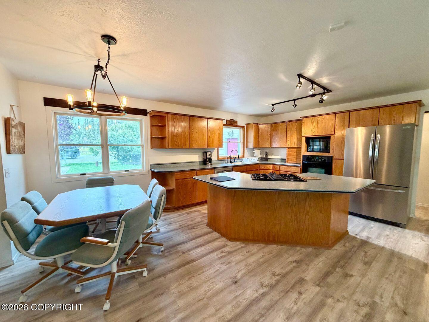 35920 Dawn Drive Property Photo 3