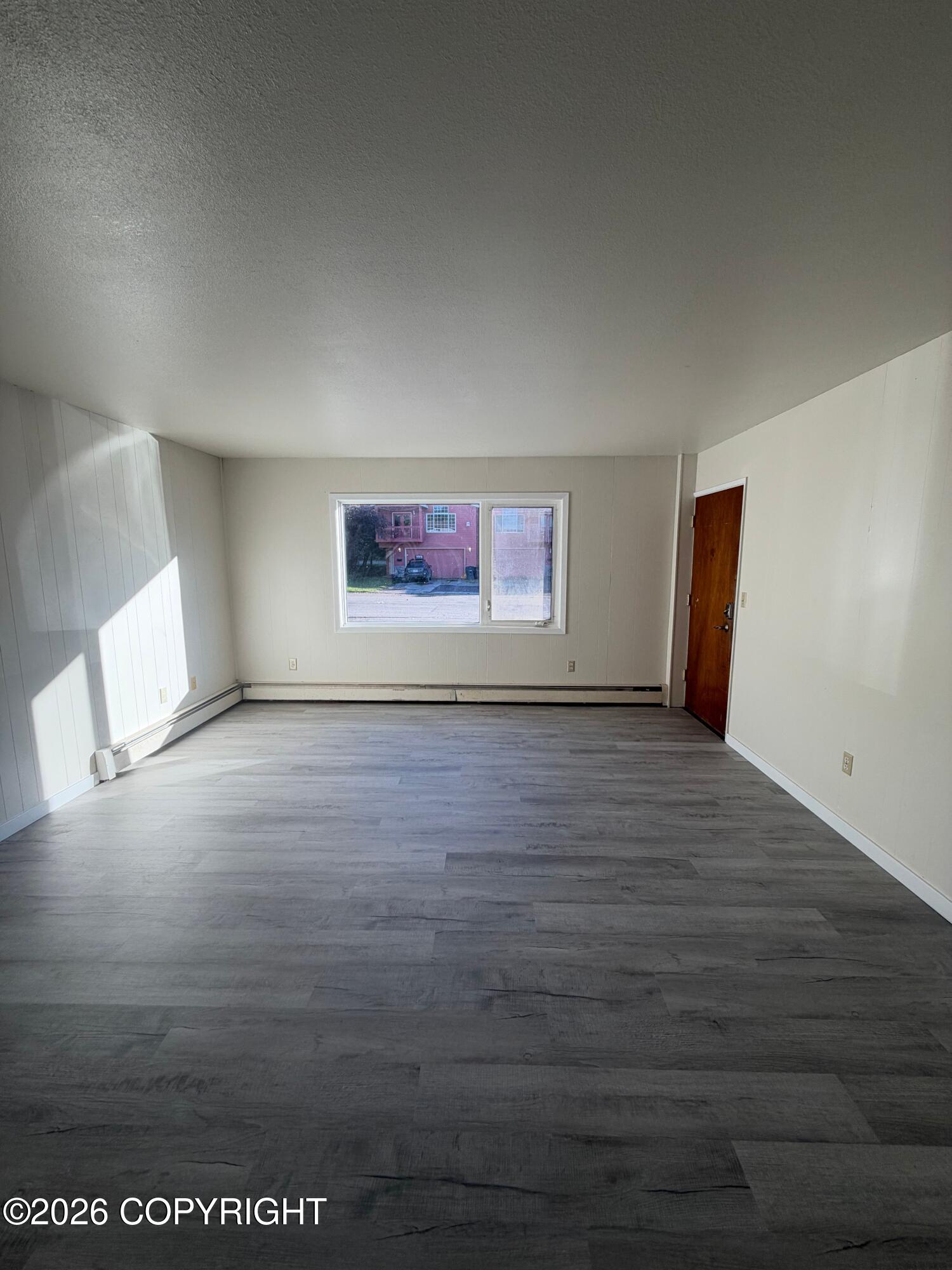 533 E 24th Avenue #2 Property Photo 2