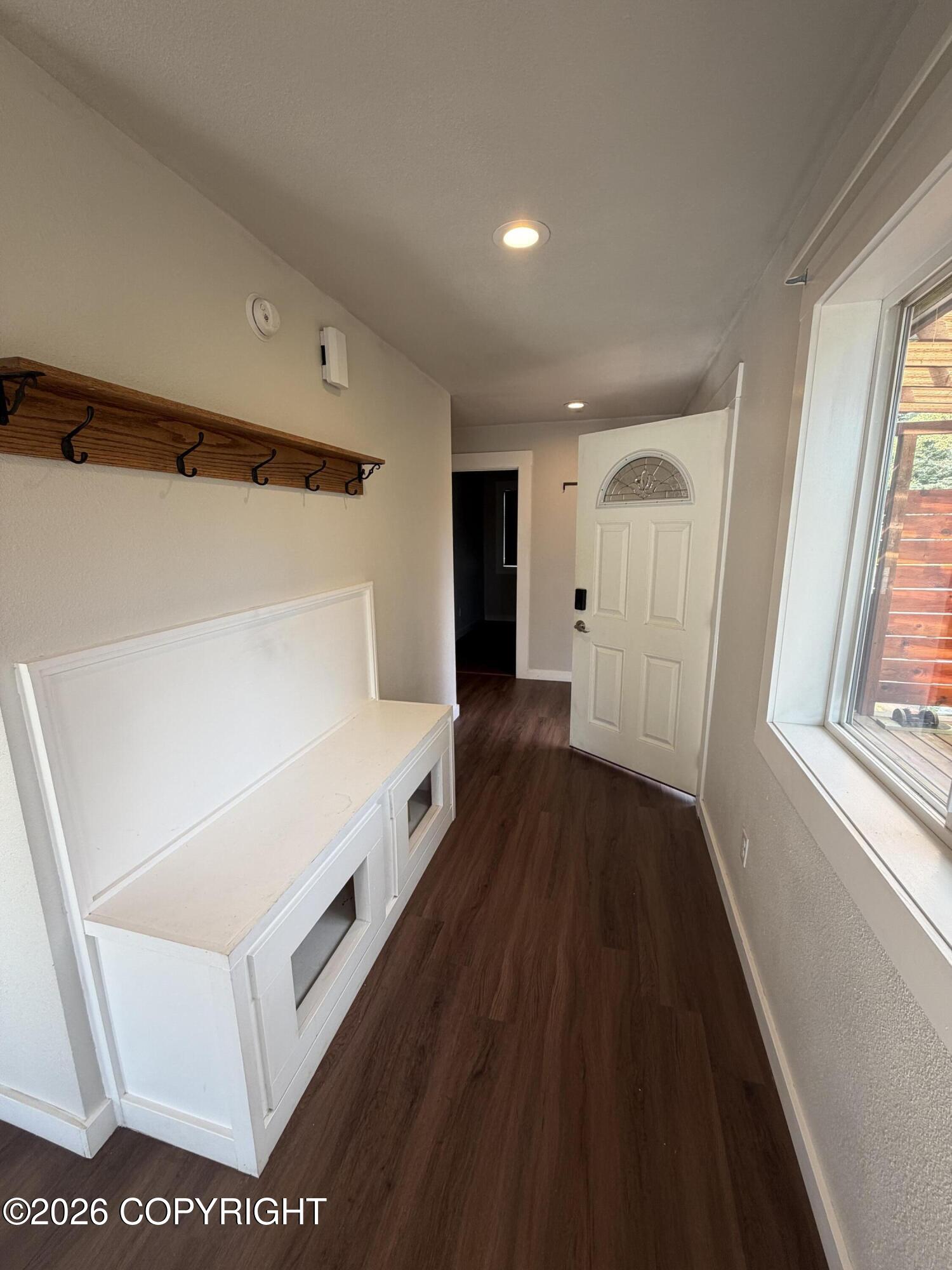 515 Soundview Avenue A Property Photo 4