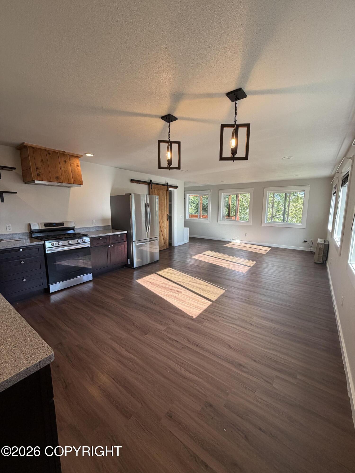 515 Soundview Avenue A Property Photo 6
