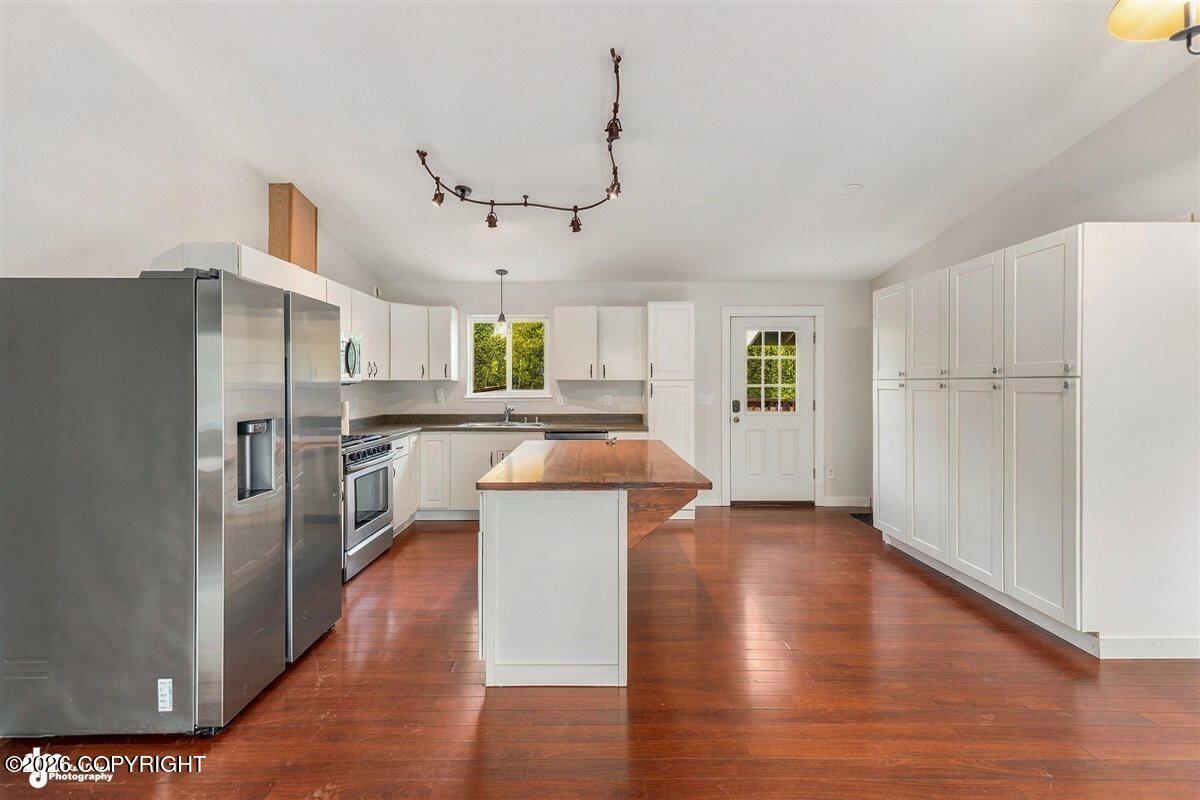 3525 N Grey Wolf Drive Property Photo 11