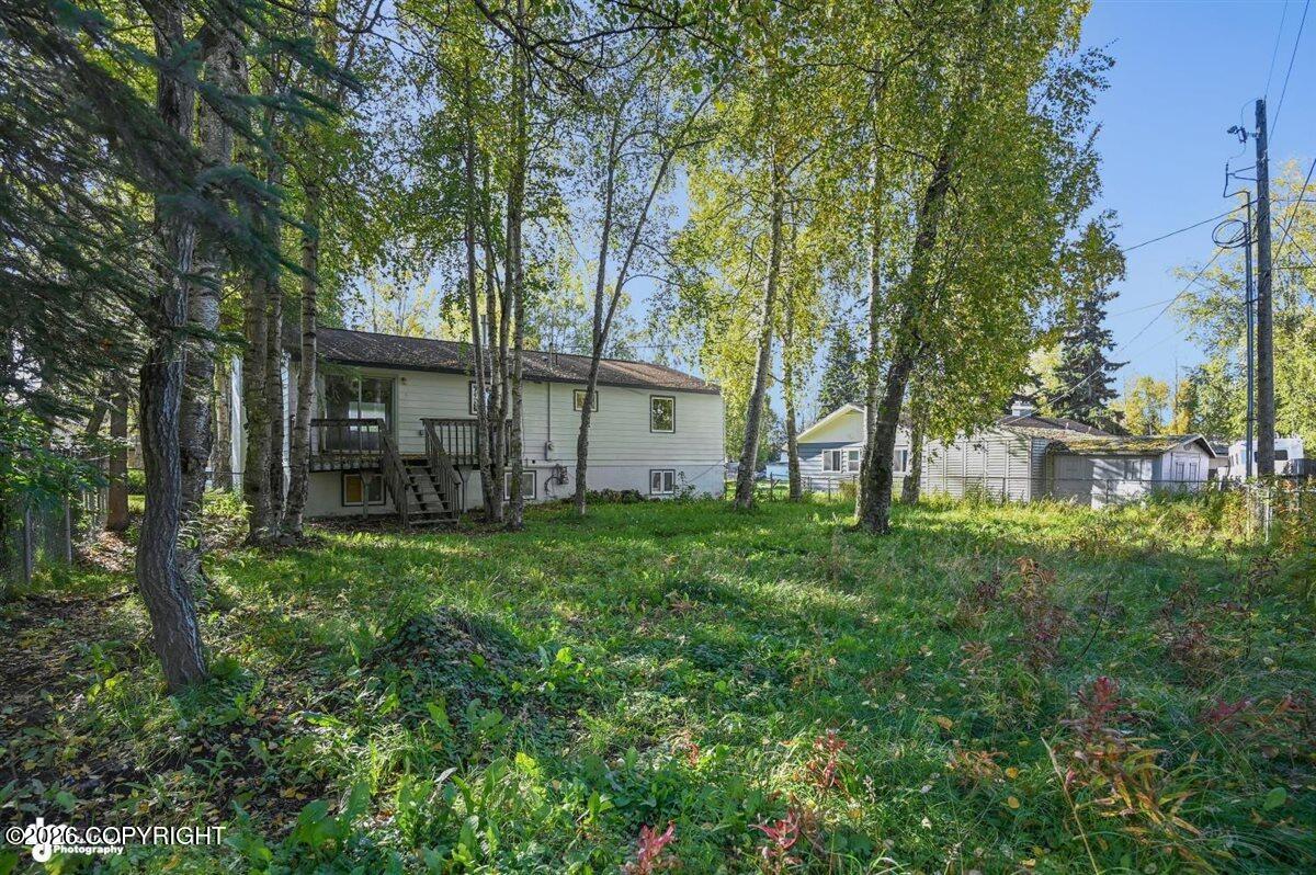 507 E 73rd Avenue Property Photo 8