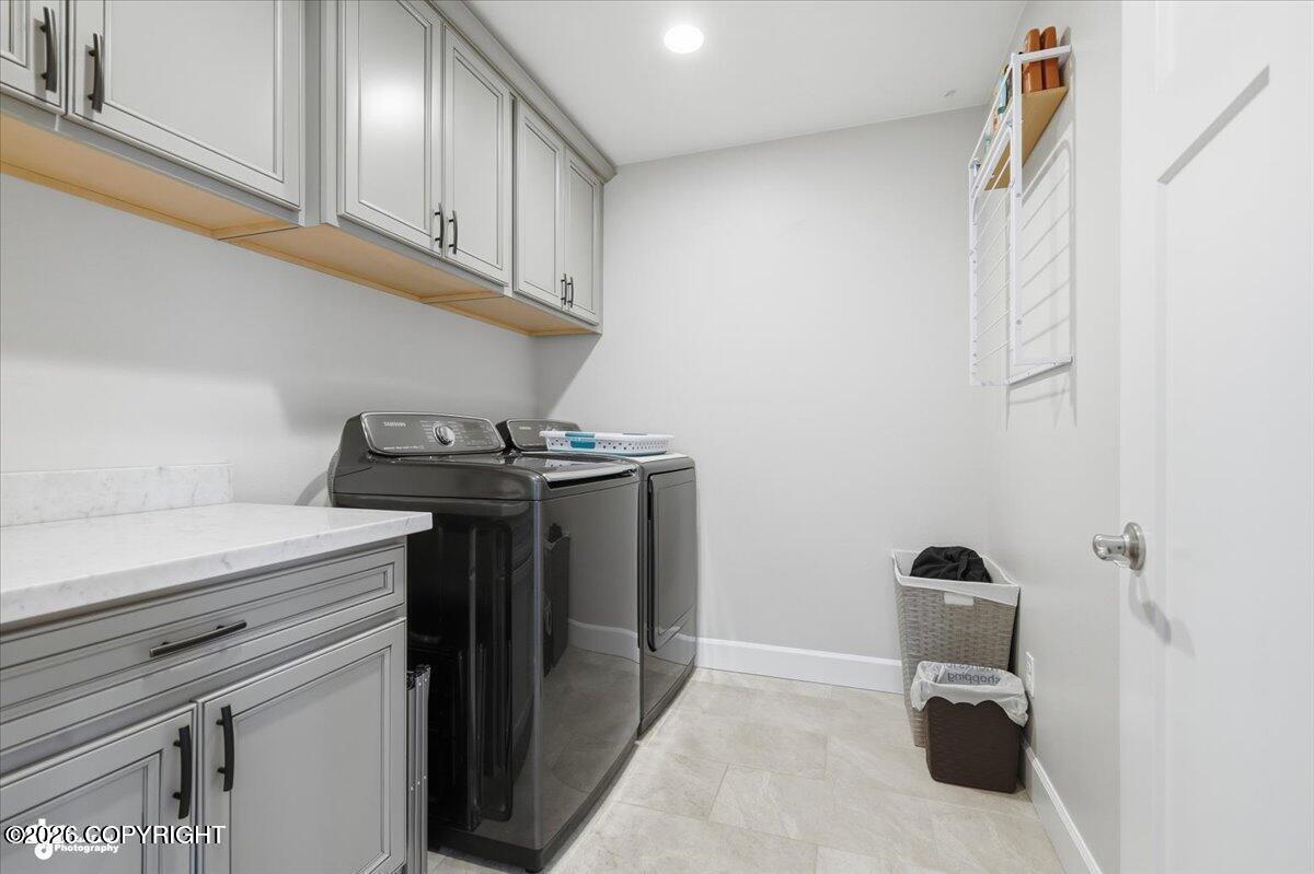 2588 W Angela Drive Property Photo 30