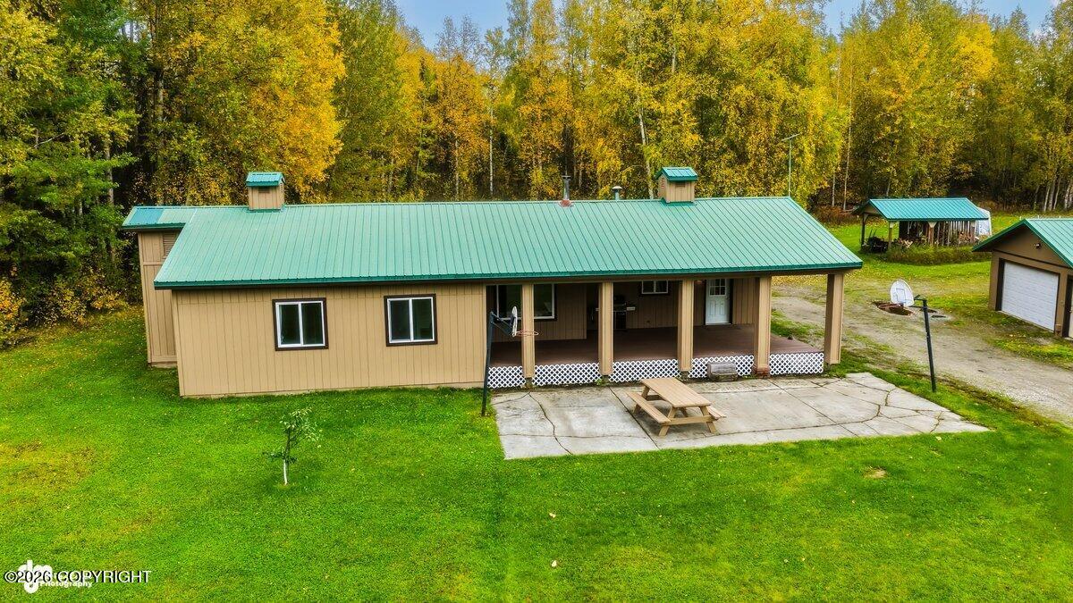29453 W Parks Highway Property Photo 5