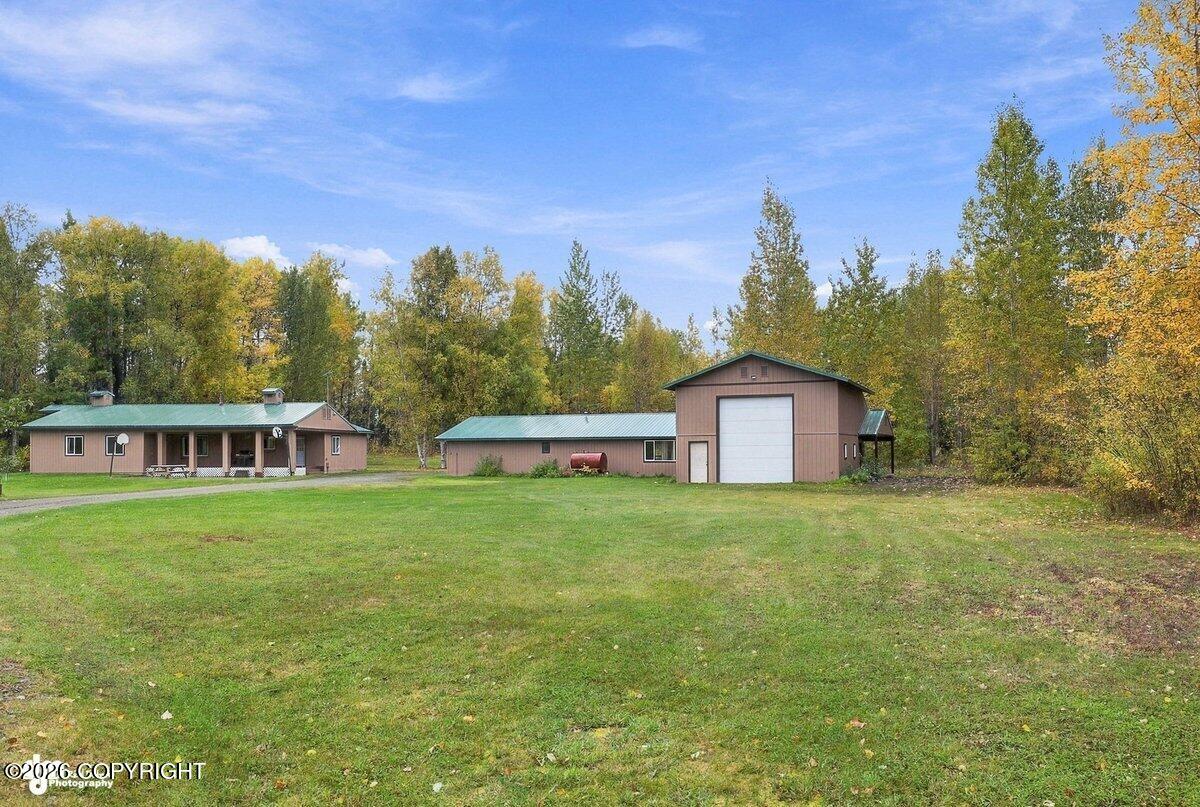 29453 W Parks Highway Property Photo 13