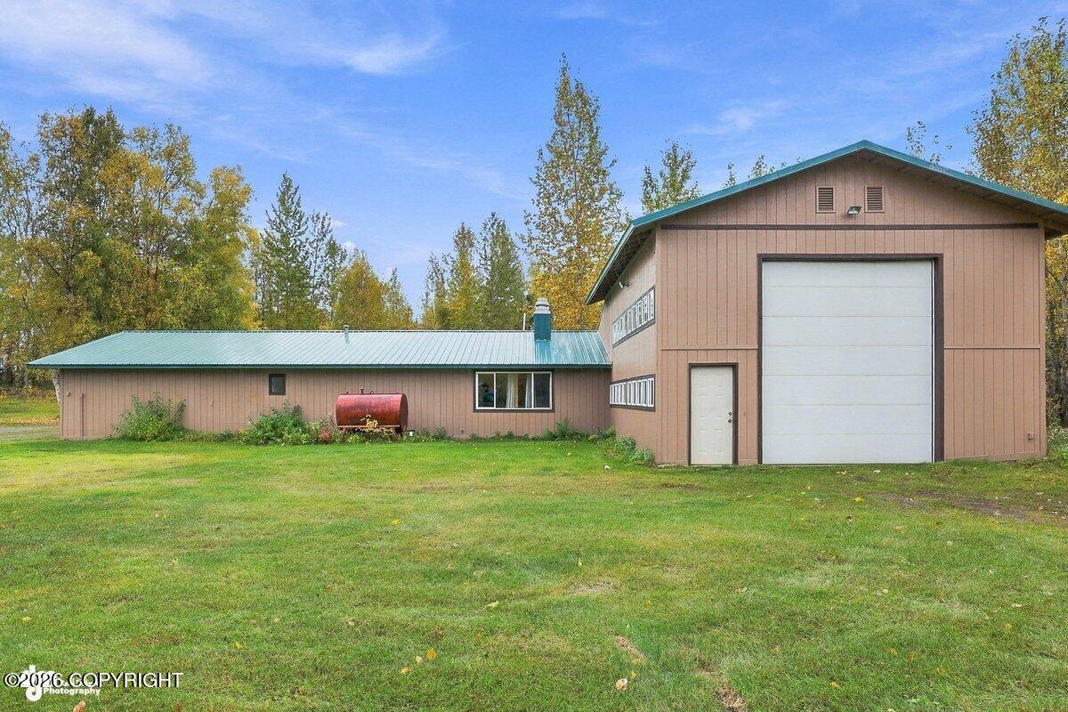 29453 W Parks Highway Property Photo 14