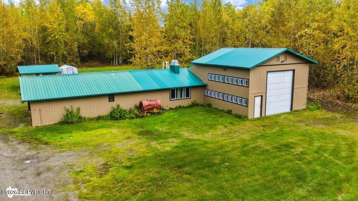 29453 W Parks Highway Property Photo 27