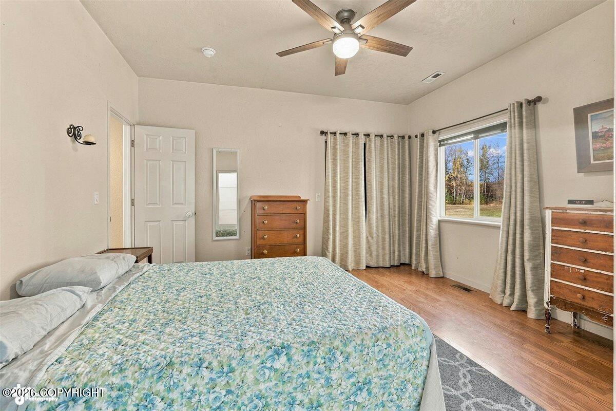 29453 W Parks Highway Property Photo 27