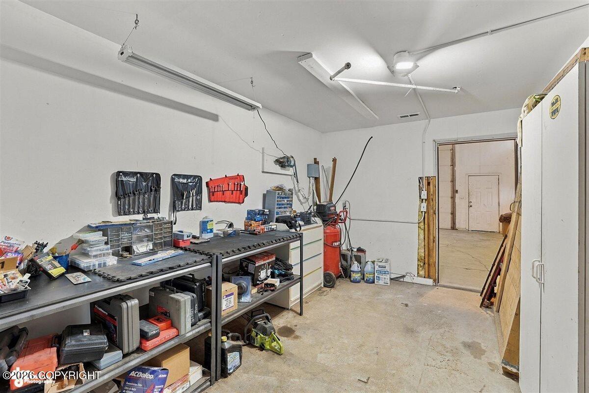 29453 W Parks Highway Property Photo 68