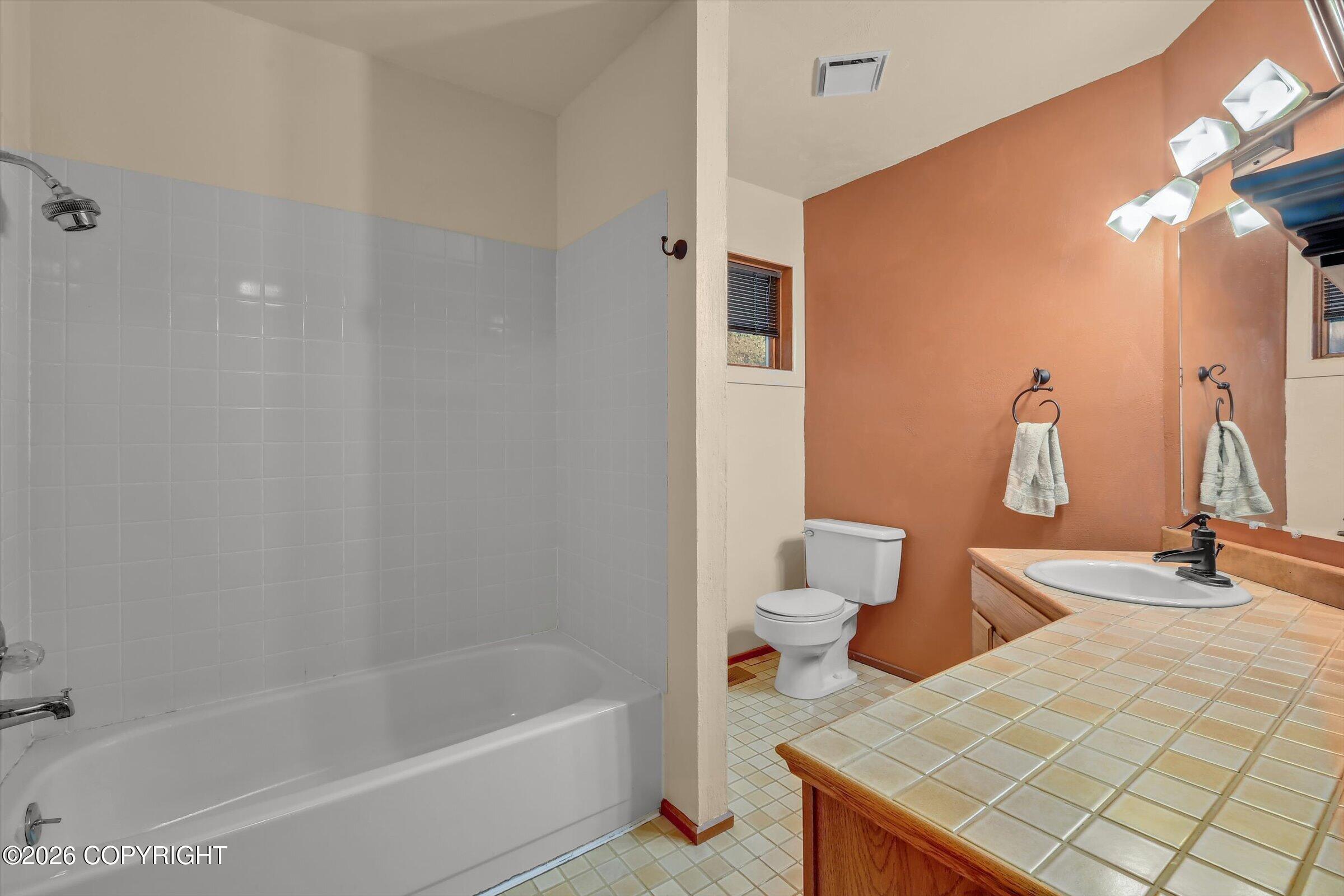 4221 Southpark Bluff Drive Property Photo 25
