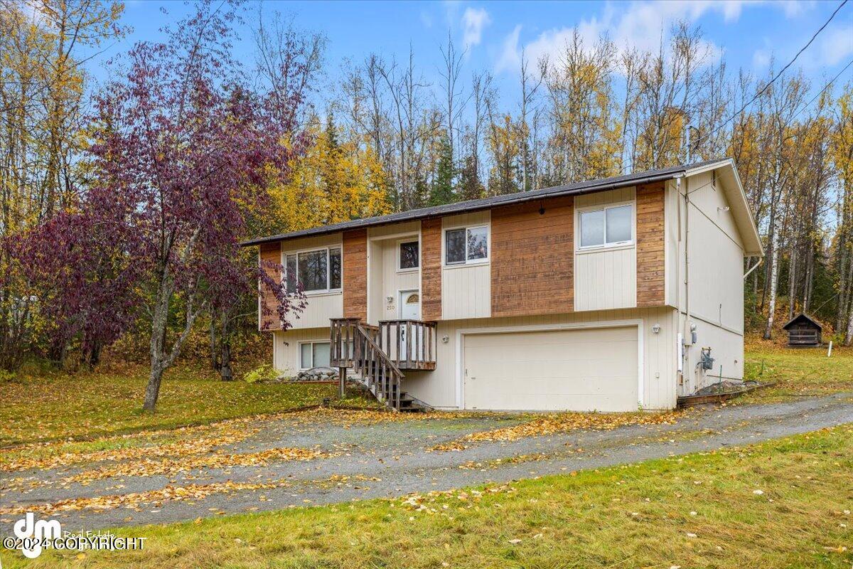 250 E Luther Avenue Property Photo 2