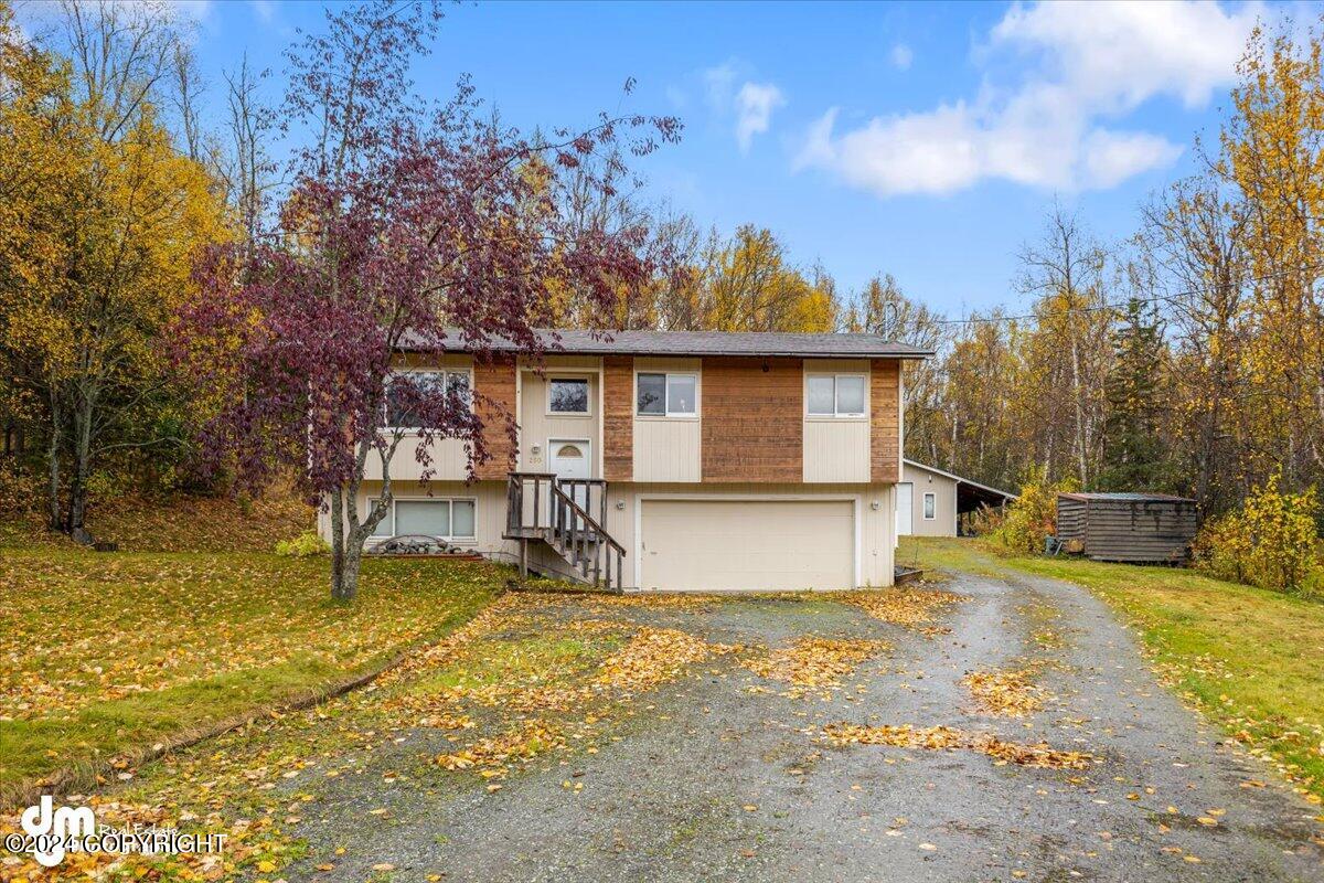 250 E Luther Avenue Property Photo 3