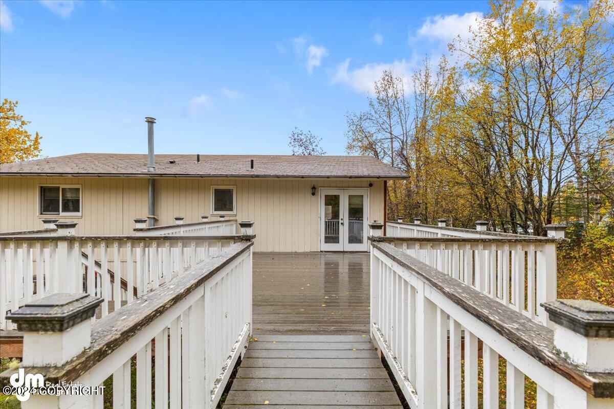 250 E Luther Avenue Property Photo 9