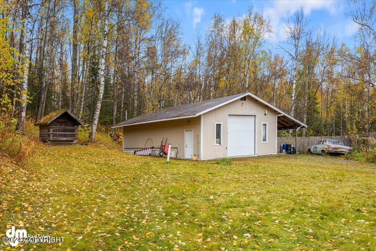 250 E Luther Avenue Property Photo 16