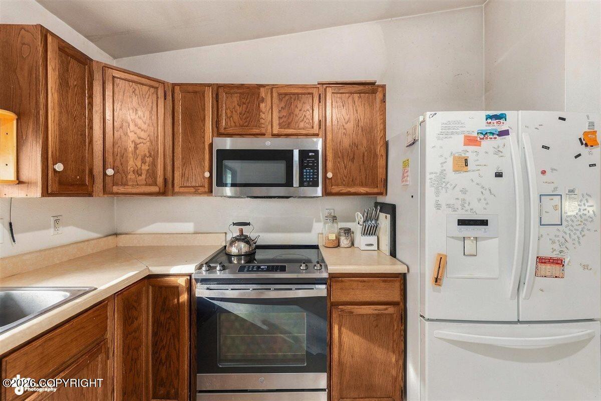 250 E Luther Avenue Property Photo 22