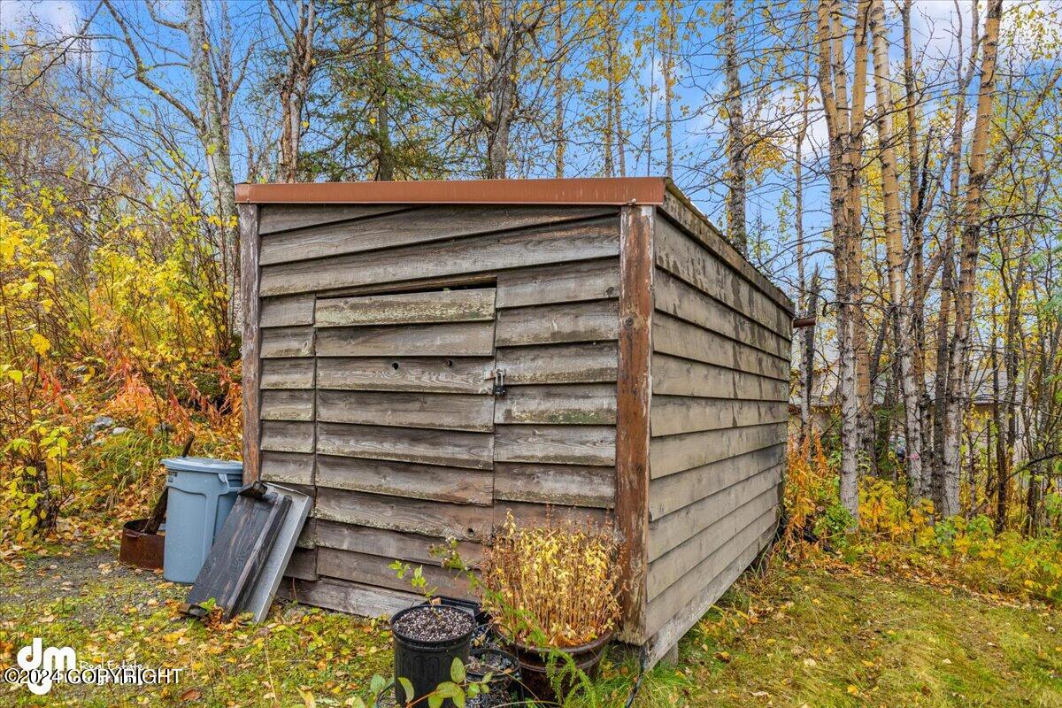 250 E Luther Avenue Property Photo 59