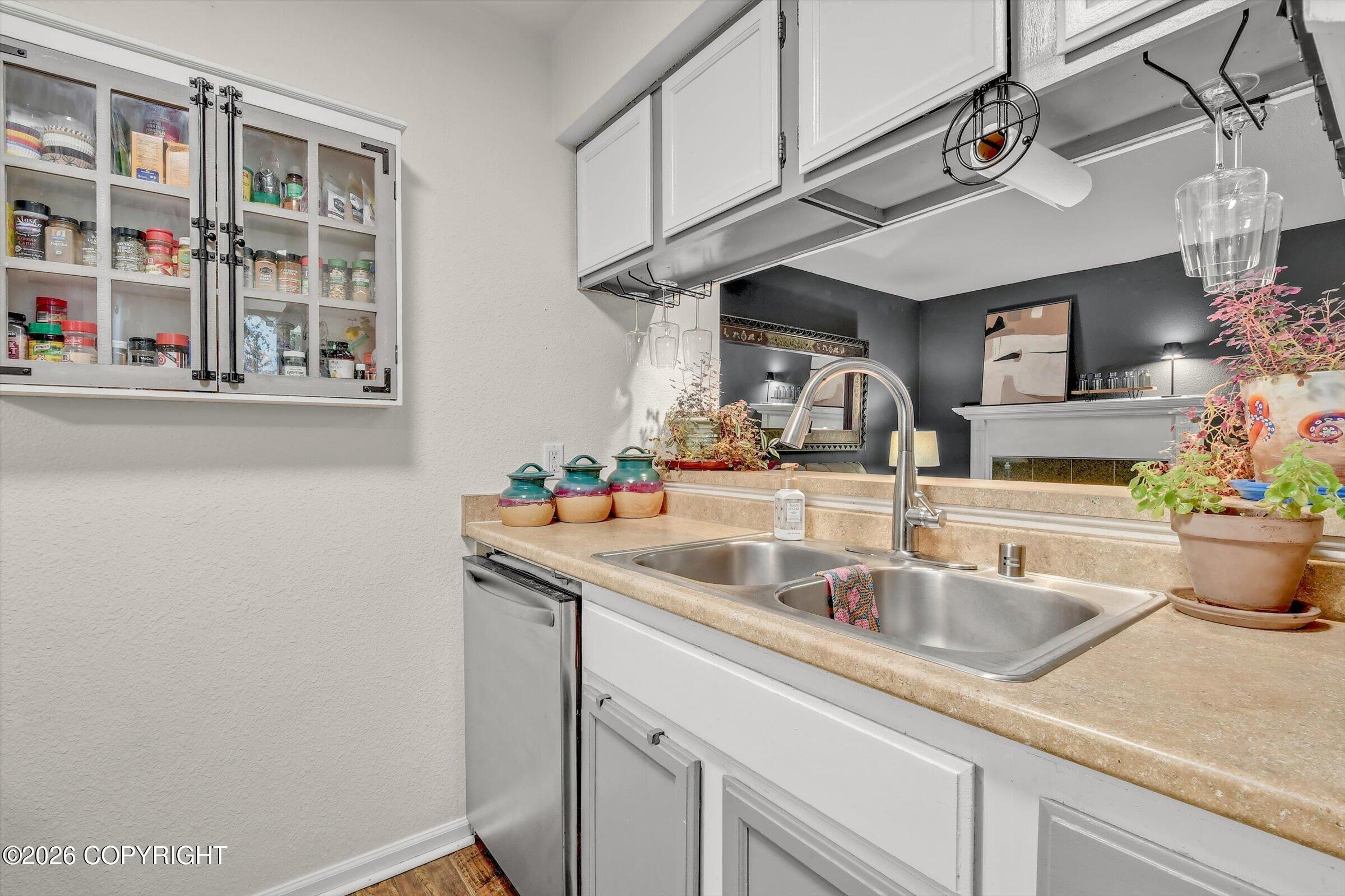 11720 Business Boulevard #207b Property Photo 7