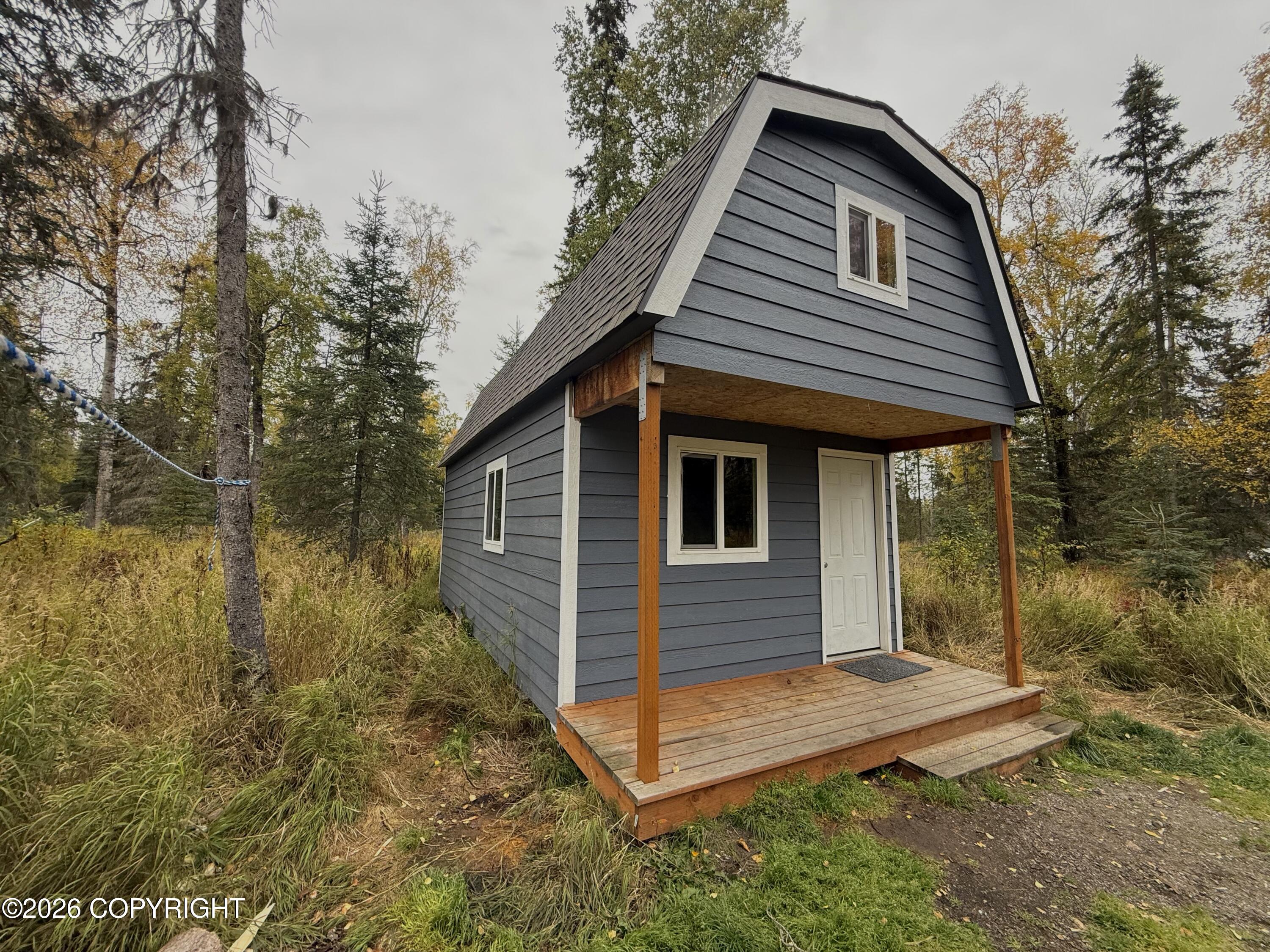 52056 Zircon Court Property Photo 6