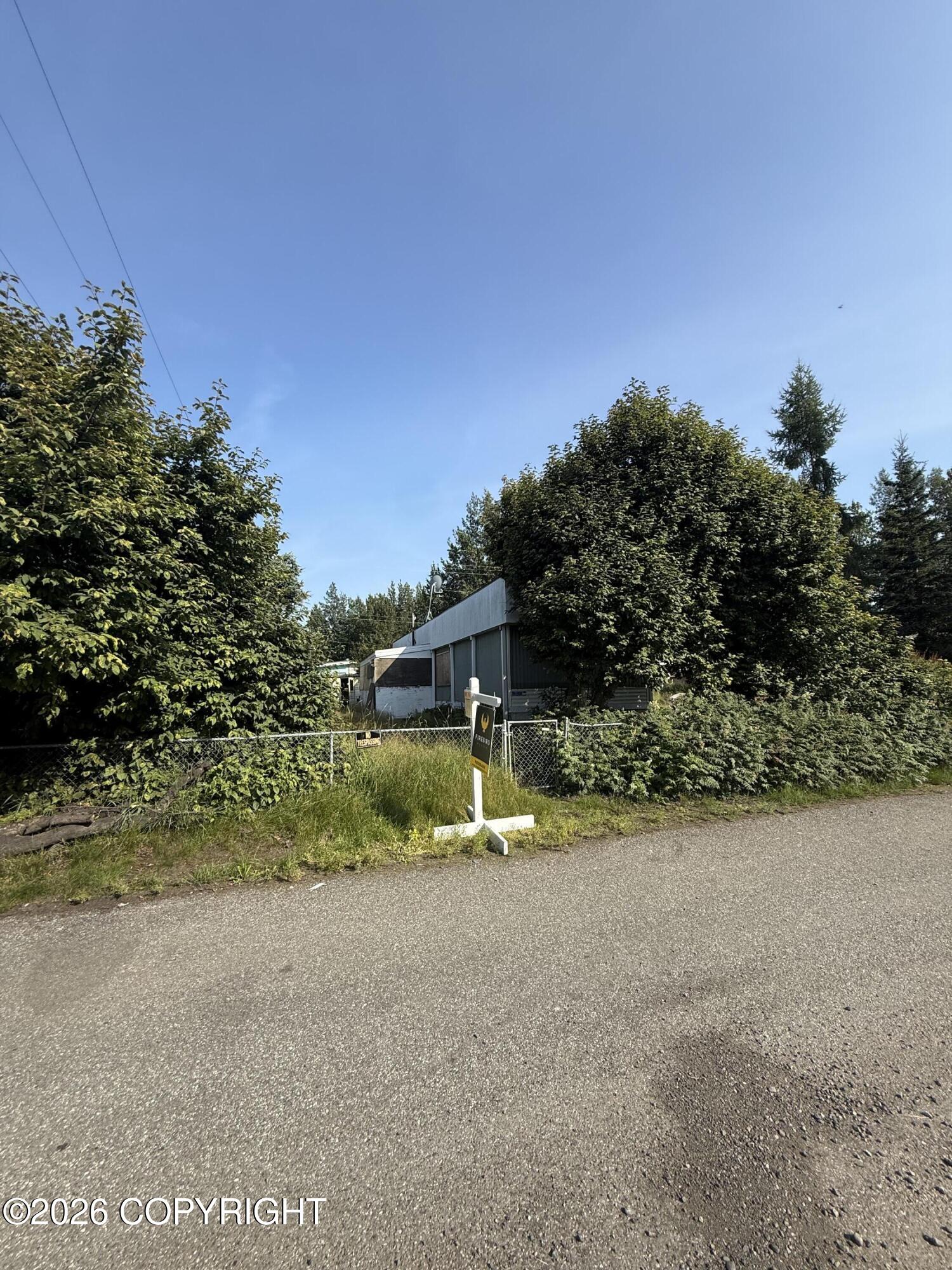 617 Kim Place Property Photo 2