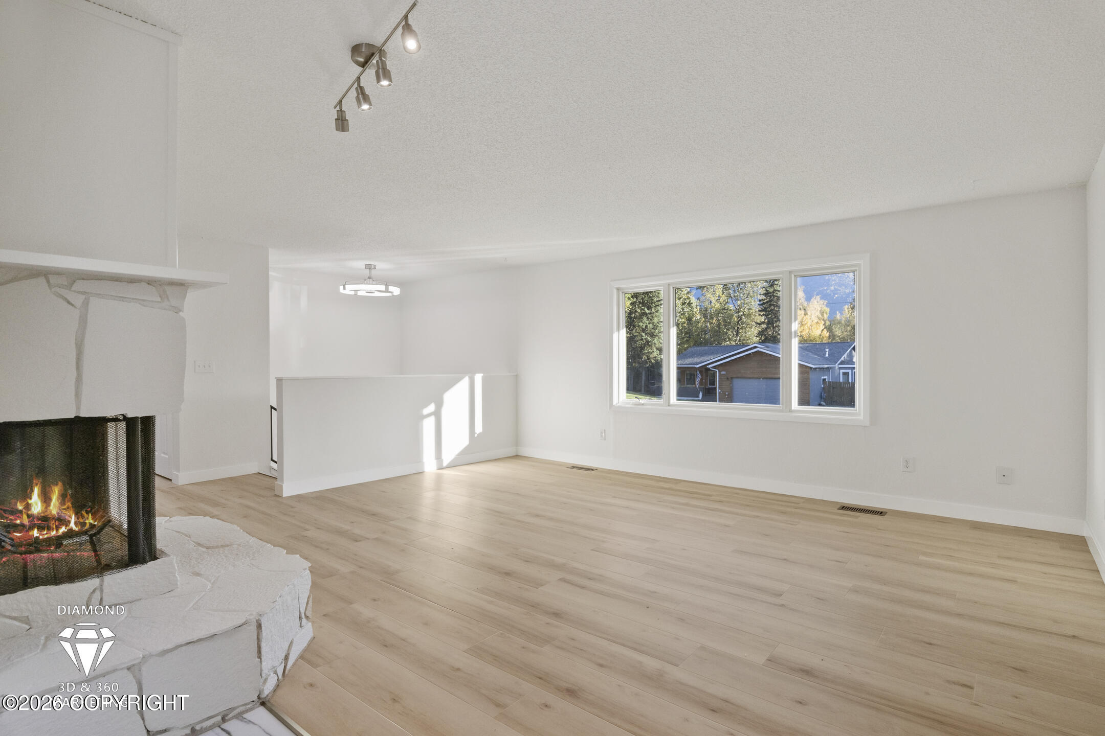 17505 Baronoff Avenue Property Photo 2