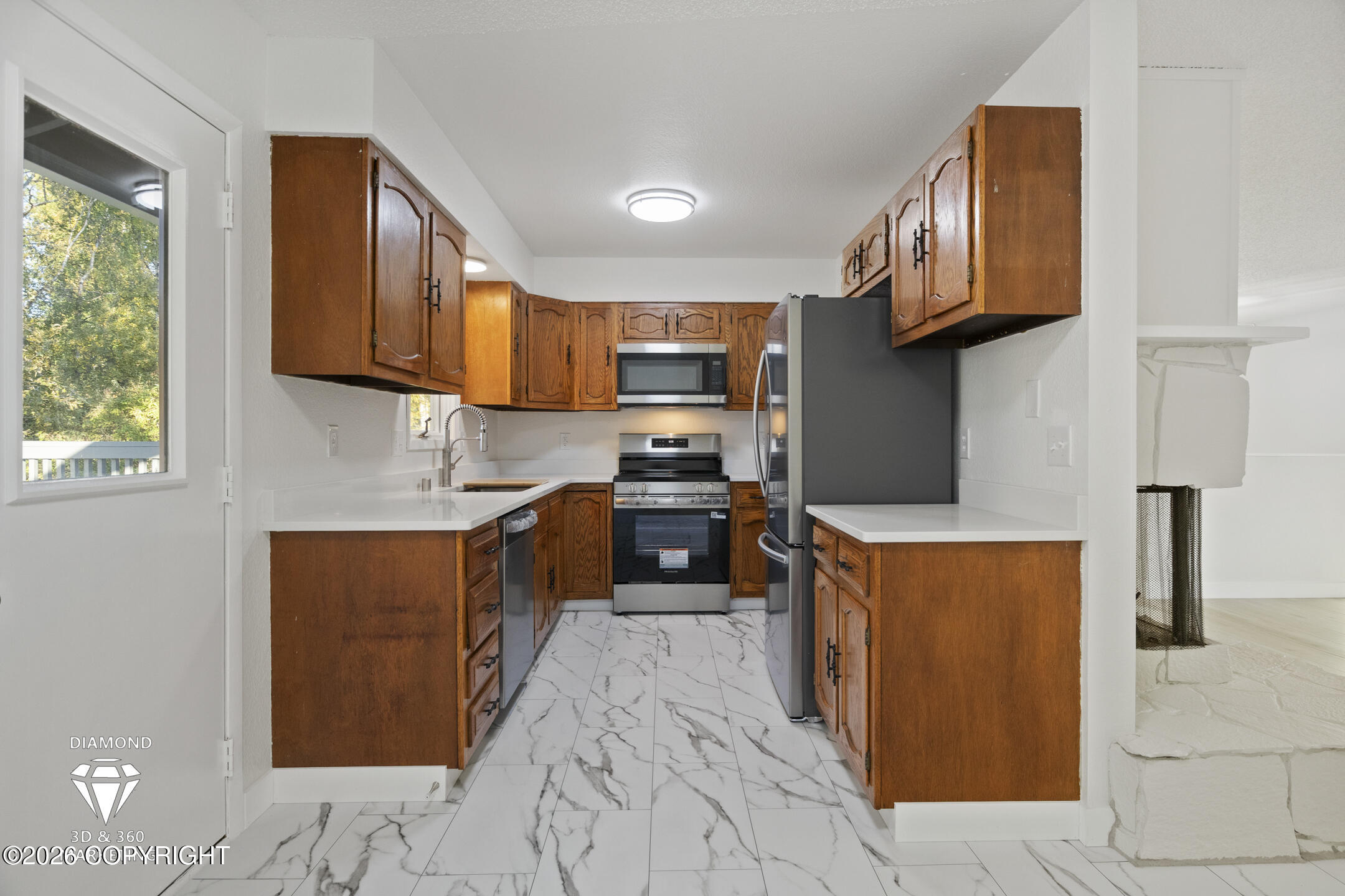 17505 Baronoff Avenue Property Photo 8