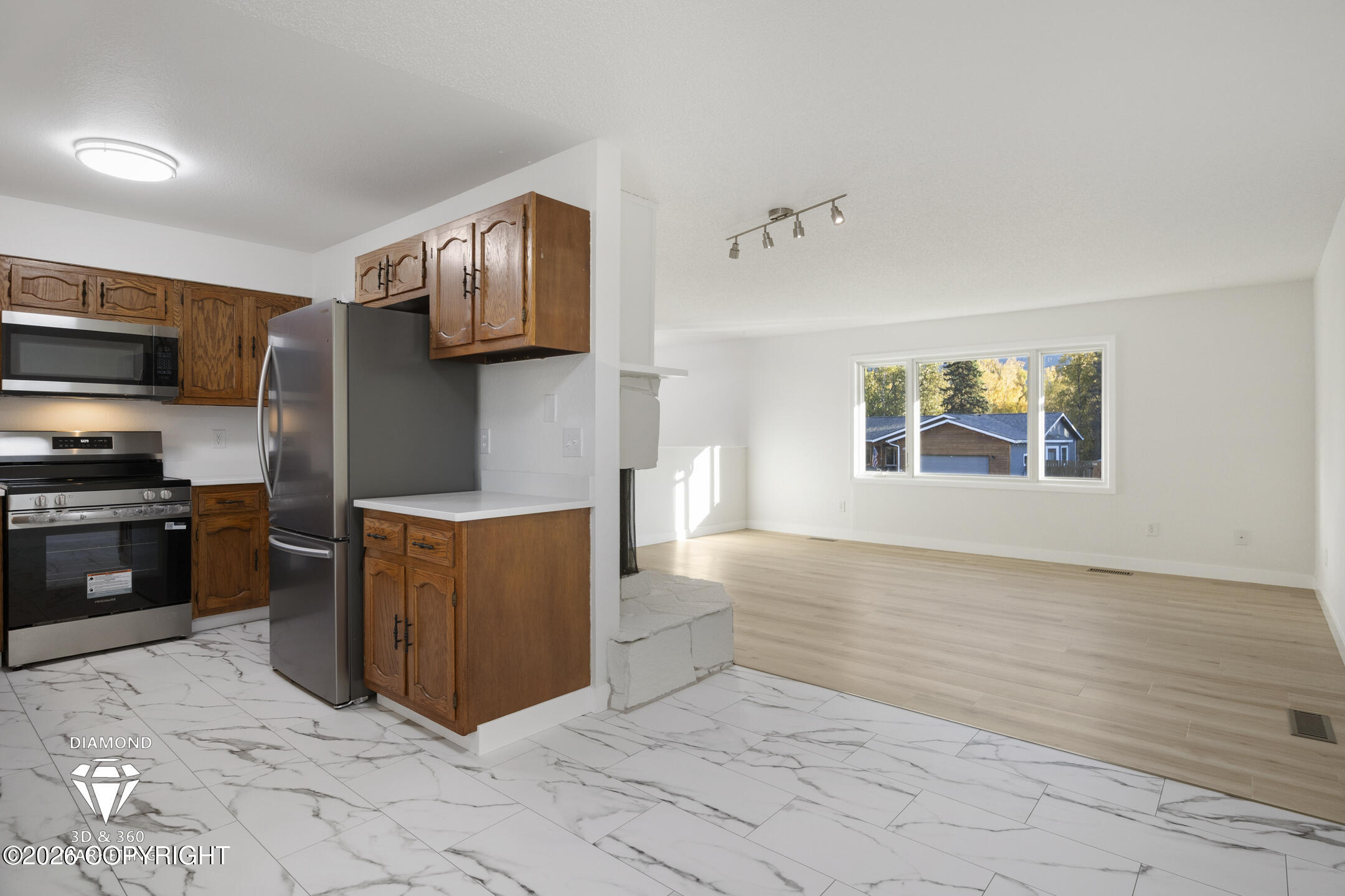 17505 Baronoff Avenue Property Photo 9