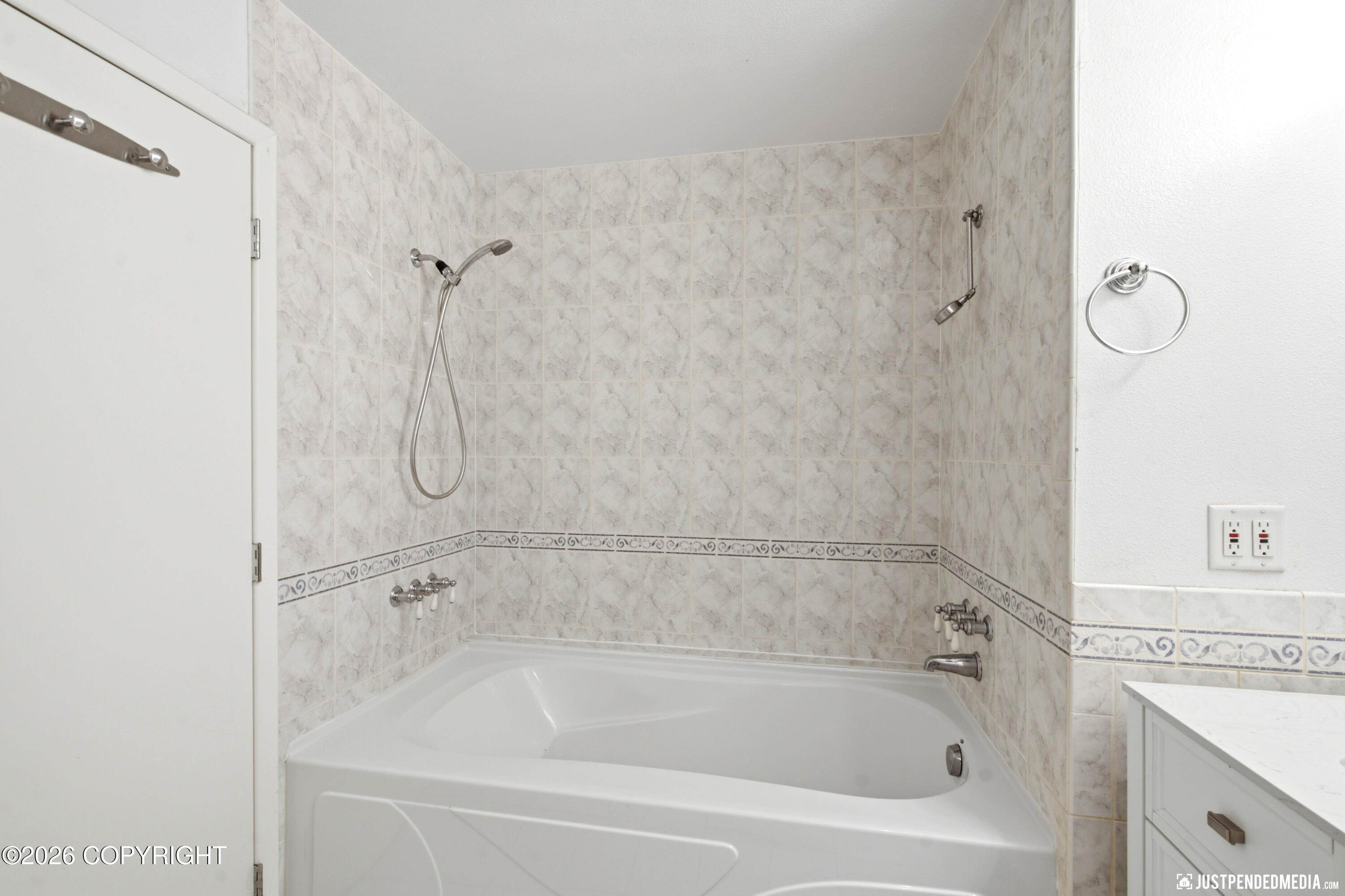11200 Mael Street Property Photo 25