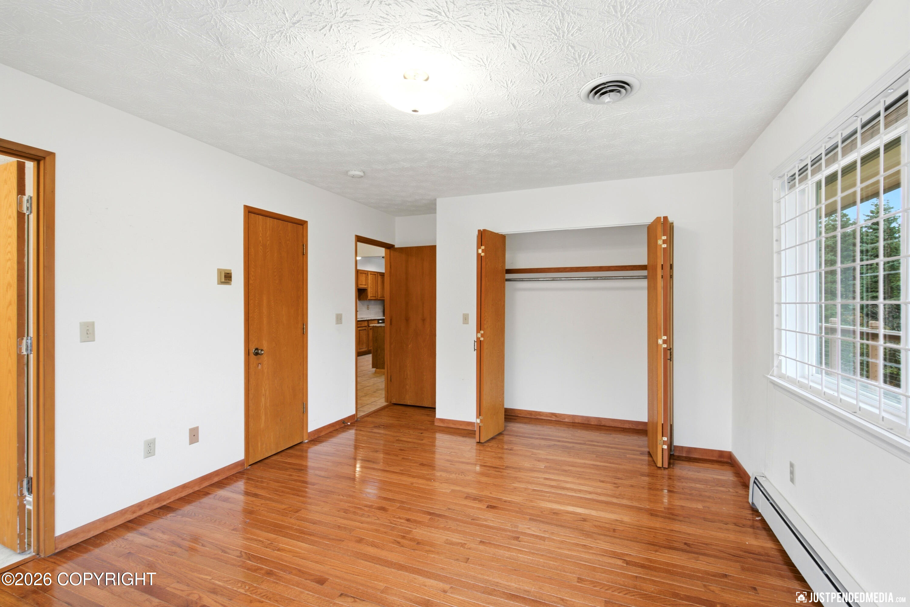 11200 Mael Street Property Photo 28