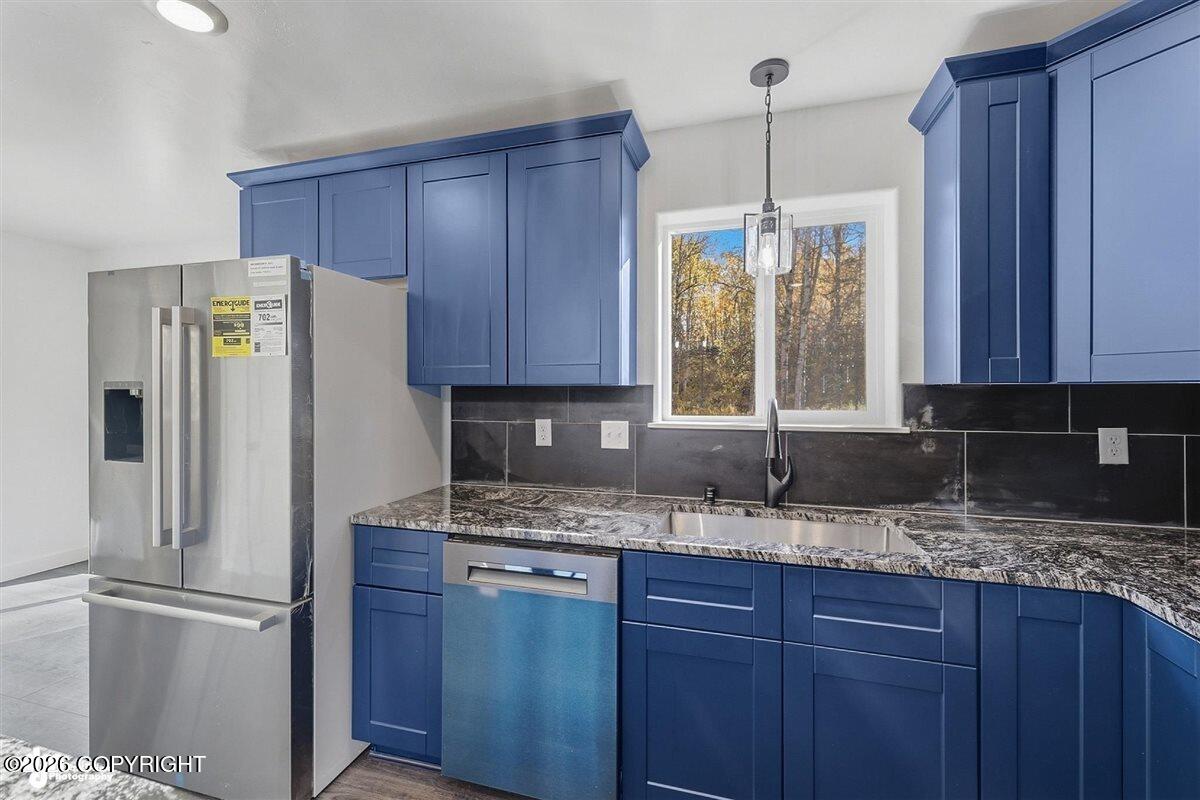 8285 N Onondaga Property Photo 7