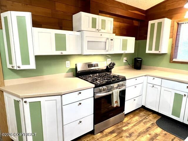 2850 W Riverdell Drive Property Photo 11
