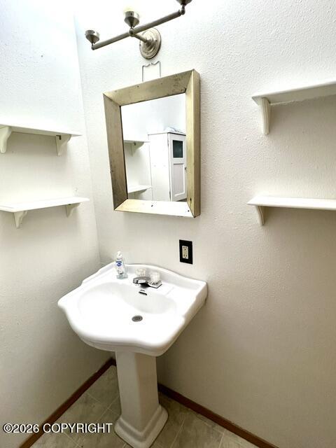 2850 W Riverdell Drive Property Photo 27