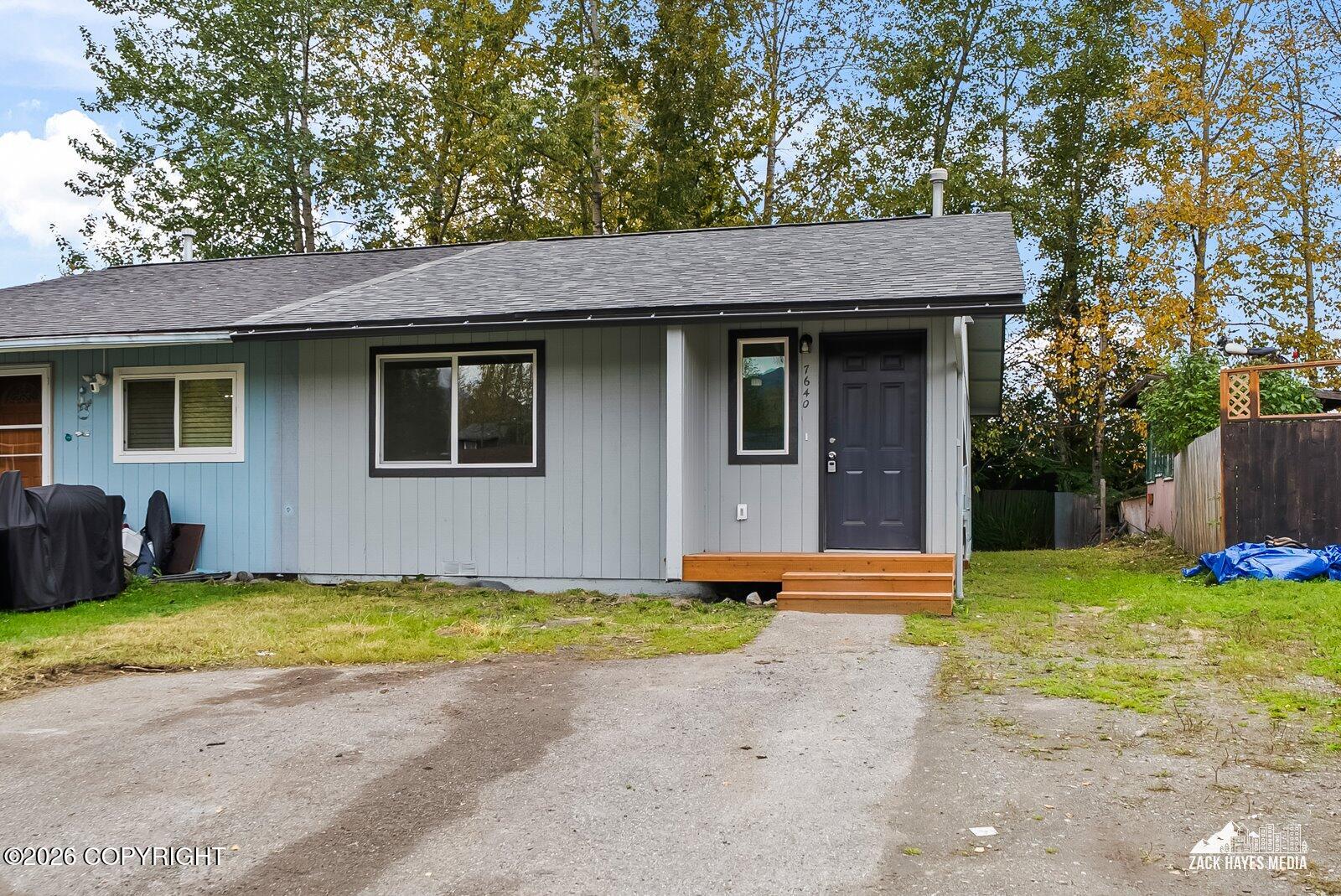 7640 Pleasure View Circle Property Photo 1