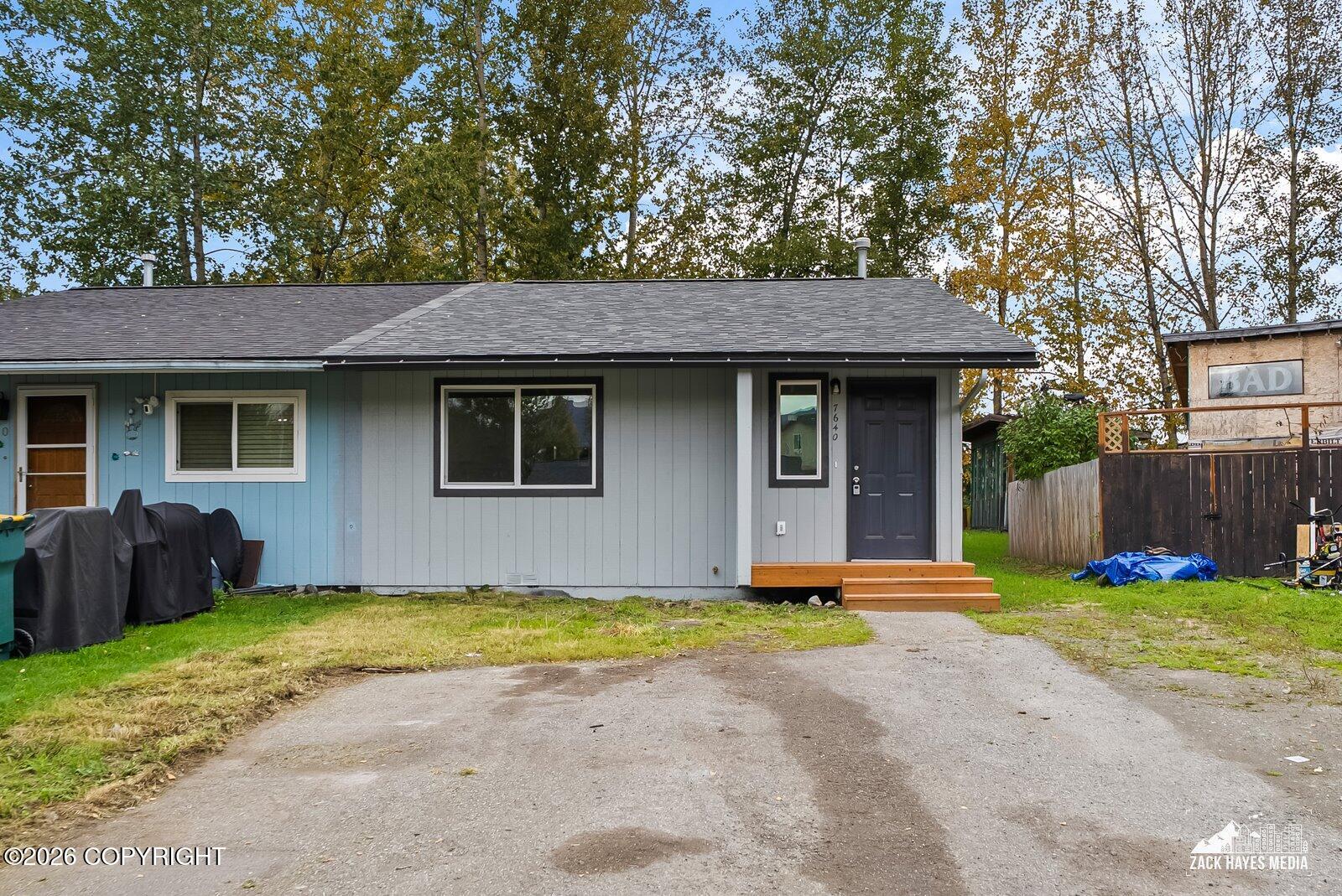 7640 Pleasure View Circle Property Photo 2