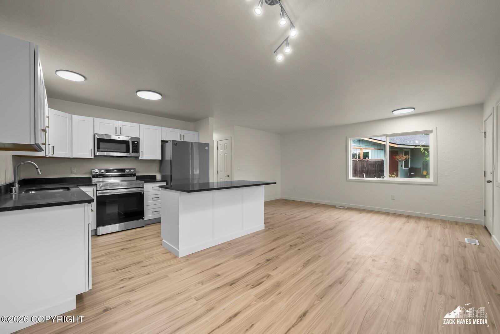 7640 Pleasure View Circle Property Photo 12