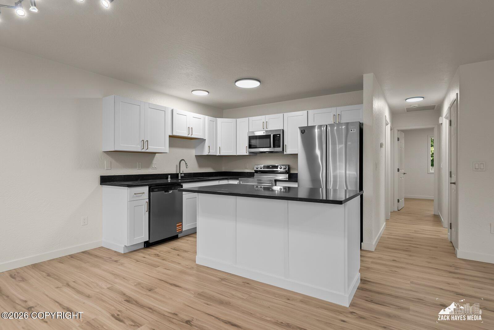 7640 Pleasure View Circle Property Photo 13