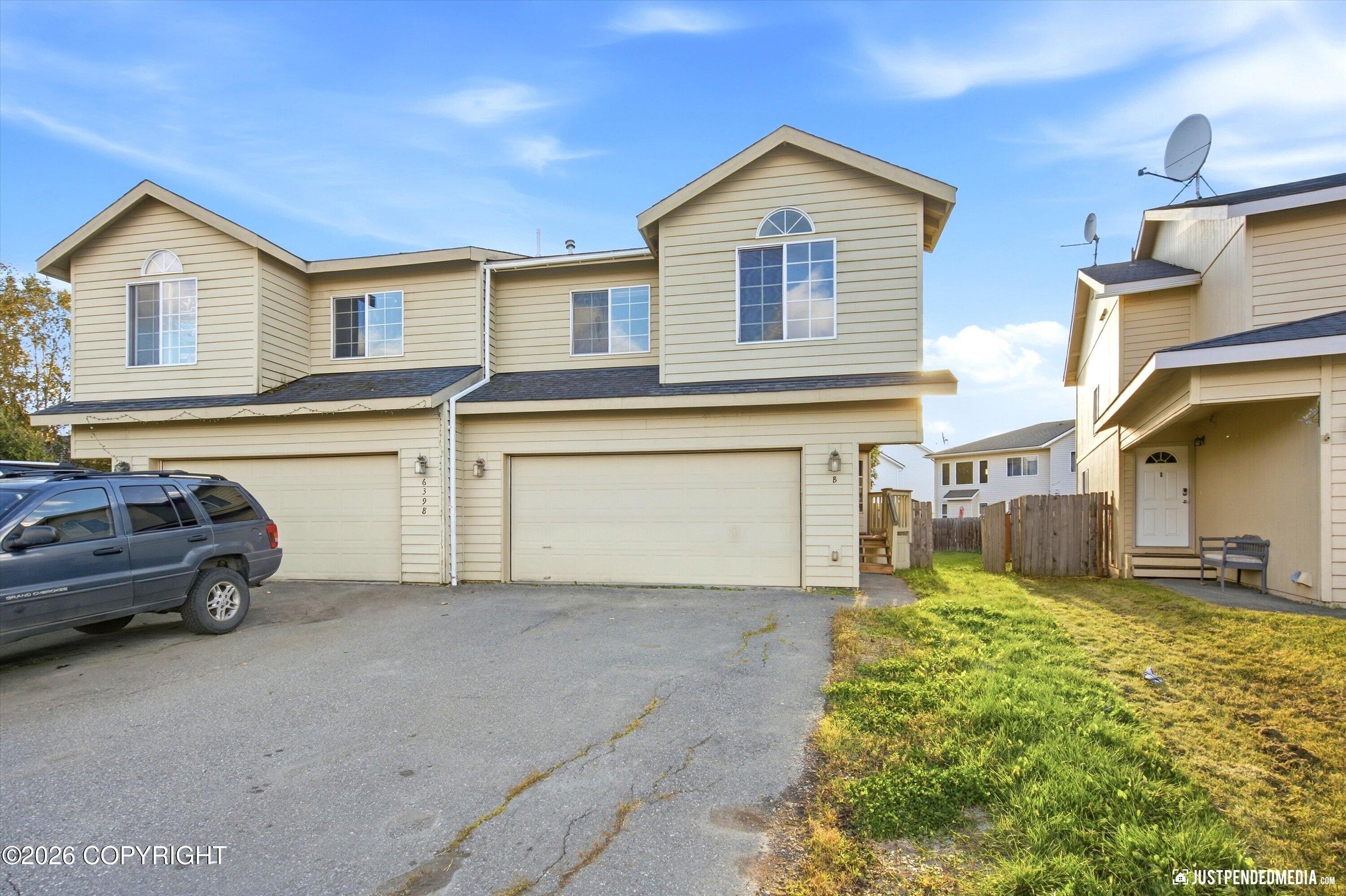 6398 Whispering Loop Property Photo 2